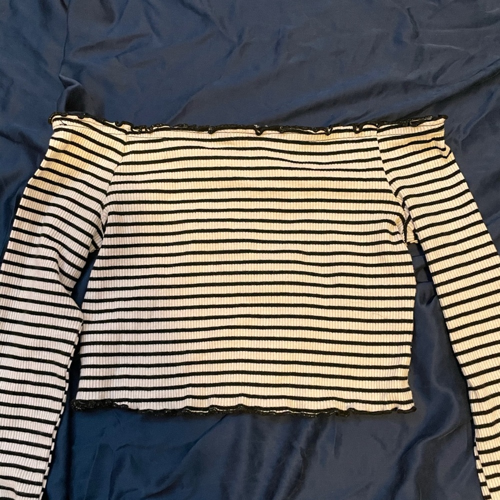Lettuce Trim Off Shoulder Long Sleeve Top